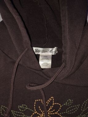 Youth in Revolt Brown Floral-Accent Pullover Hoodie. Bull Skull Large